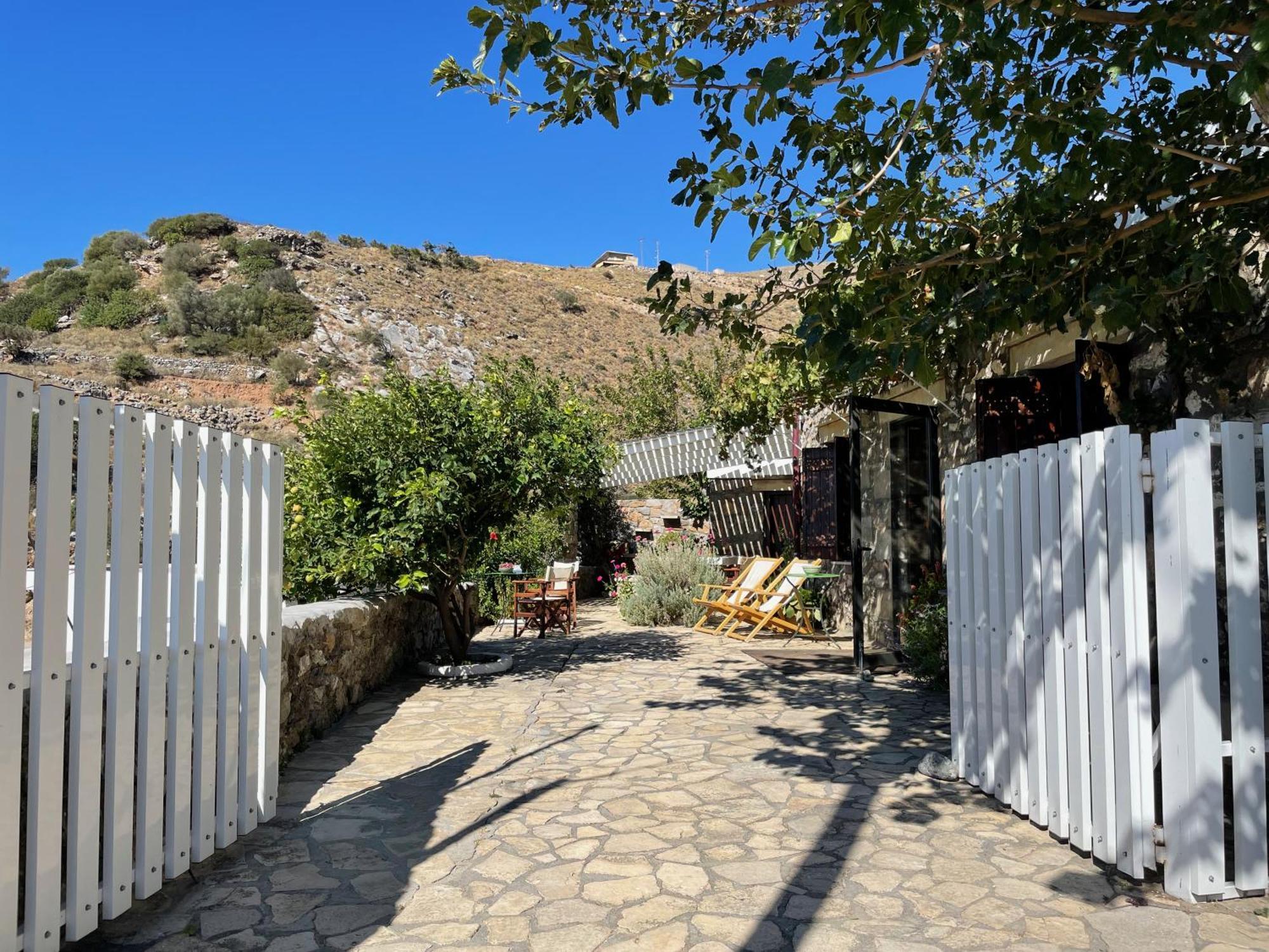 Villa La Familia Maison Traditionnelle Plakias Exterior photo